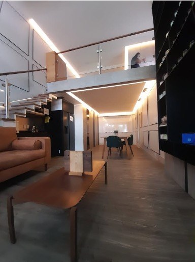 Warehouse with offices